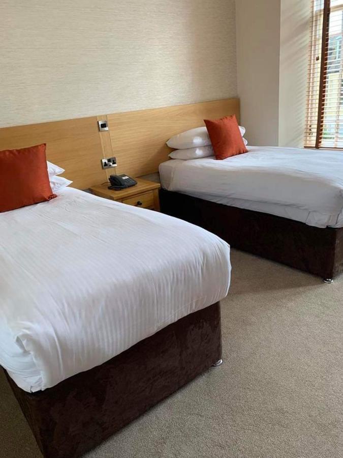 Victoria Hotel Kirkcaldy Esterno foto